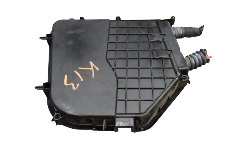 Load image into Gallery viewer, 09-12 BMW 750Li F01 F02 Engine Wiring Harness Fusebox Fuse Box Cover Oem