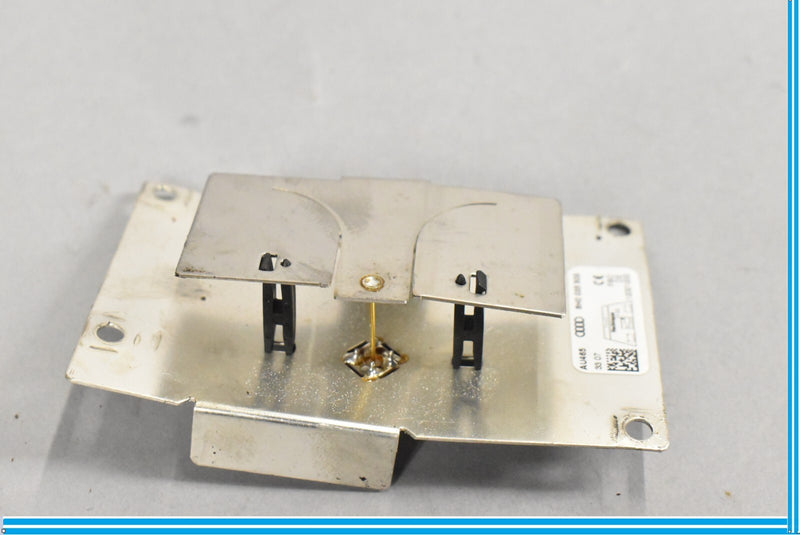 Load image into Gallery viewer, 06-12 Bentley Continental Phone Radio Antenna Module 8H0035503 Oem