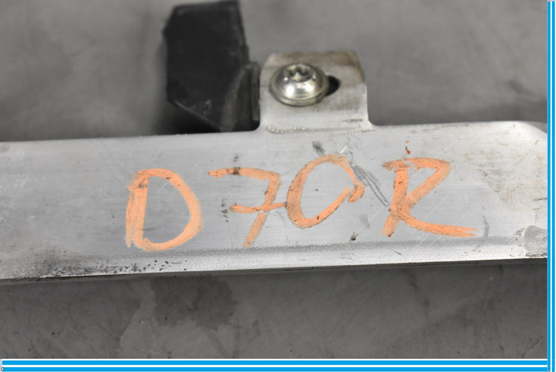 Load image into Gallery viewer, 09-15 BMW 750I F01 F02 Front Right Side Bumper Support Mount Bracket Oem