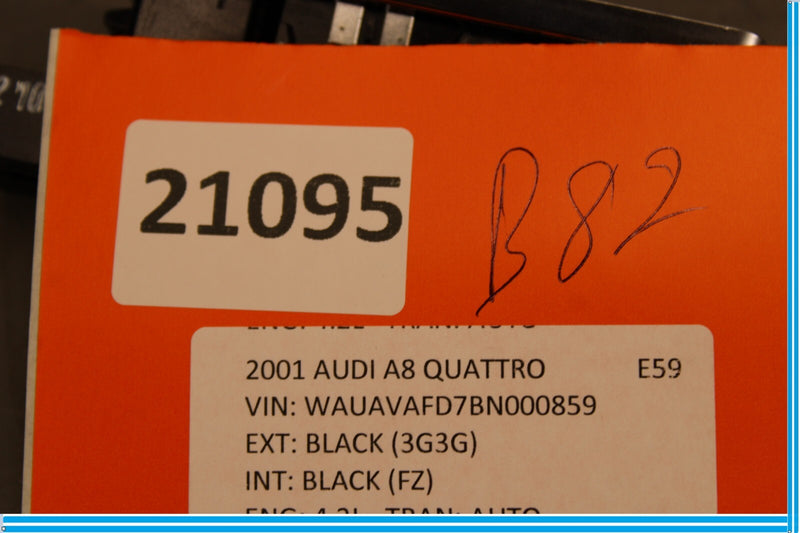 Load image into Gallery viewer, 11-17 Audi A8 Quattro Rear Right Passenger Interior Dome Reading Light Lamp Oem