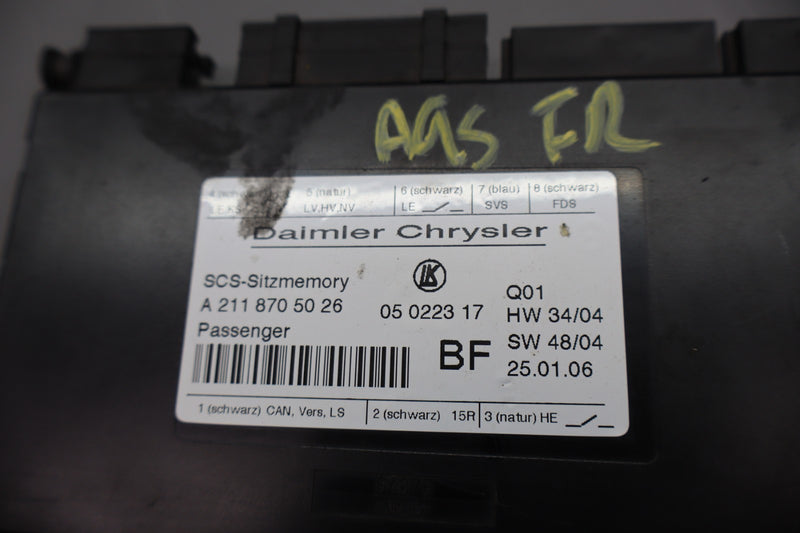 Load image into Gallery viewer, 03-12 Mercedes W219 CLS550 E320 ML500 E350 Right Side Seat Control Module Oem