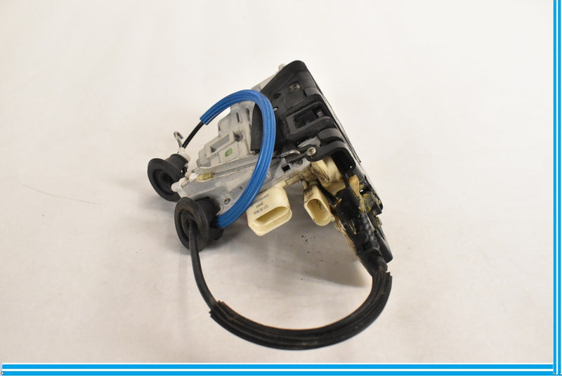 Load image into Gallery viewer, 2007-2010 AUDI A8 A8L S8 REAR RIGHT DOOR LOCK LATCH ACTUATOR 4E0839016AD OEM