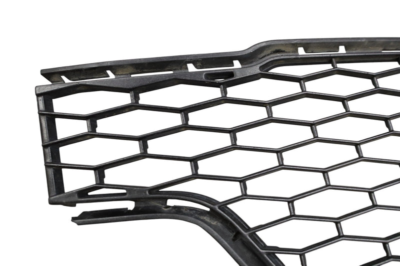 Load image into Gallery viewer, 14-20 Maserati Ghibli Front Left Side Bumper Grille Bezel Molding Cover Oem