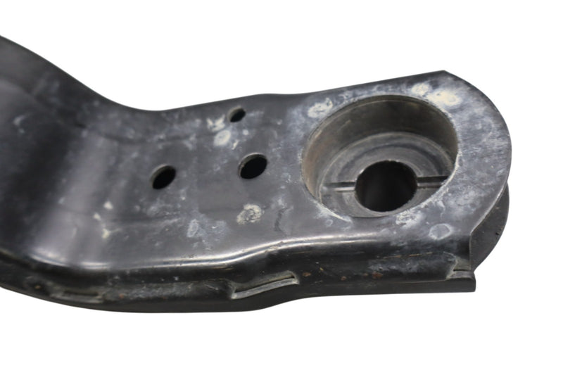 Load image into Gallery viewer, 15-20 Hyundai Genesis G80 Front Left Driver Side Subframe Support Bracket Oem