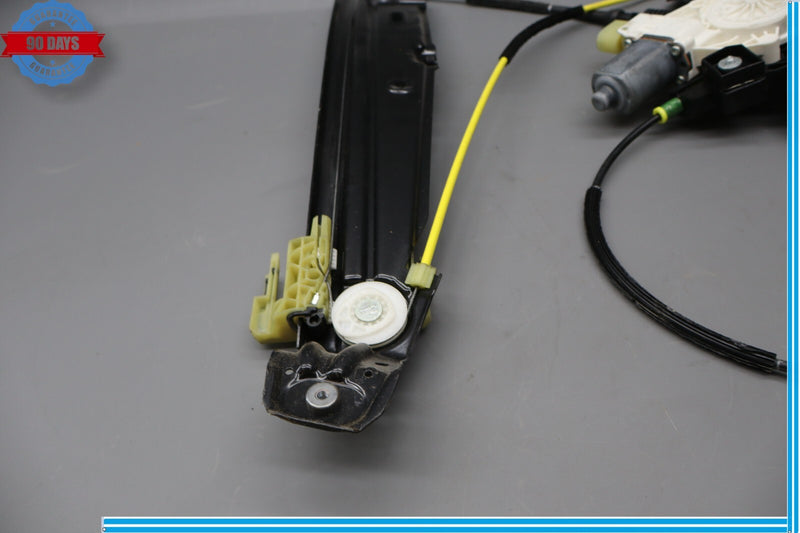 Load image into Gallery viewer, 09-15 BMW 740i 750Li xDrive Front Right Side Door Window Motor Regulator Oem