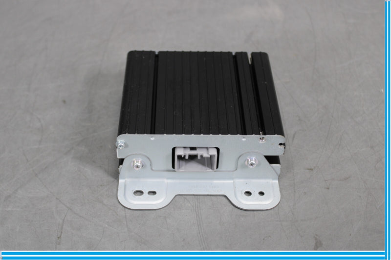 Load image into Gallery viewer, 06-13 Mercedes GL550 GL450 Power Inverter Module Unit Oem