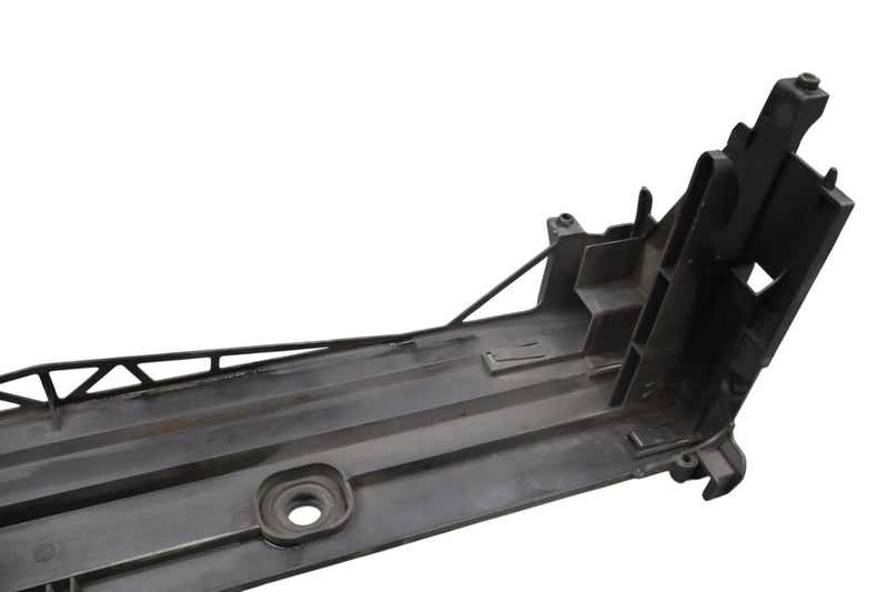 Load image into Gallery viewer, 09-15 BMW 750i 750Li Upper Top Radiator Support Carrier Bracket 17107577117 Oem