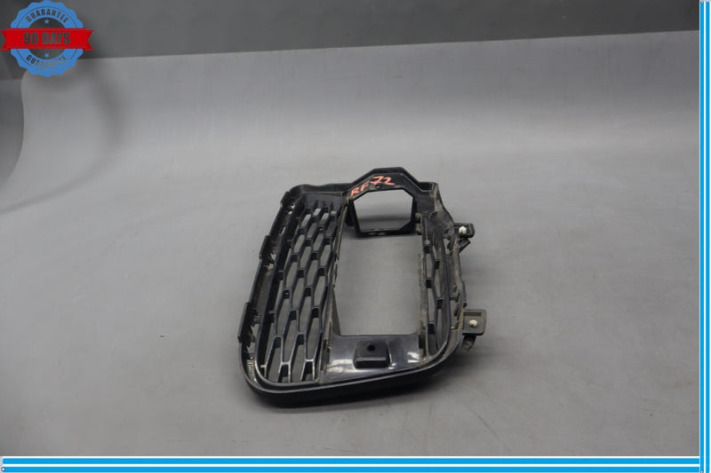 Load image into Gallery viewer, 14-17 Land Rover Range Rover Sport Front Right Bumper Fog Light Lamp Bezel Oem