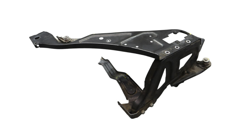Load image into Gallery viewer, 06-16 Mercedes W212 E350 C300 Front Right Headlight Head Light Bracket Frame Oem