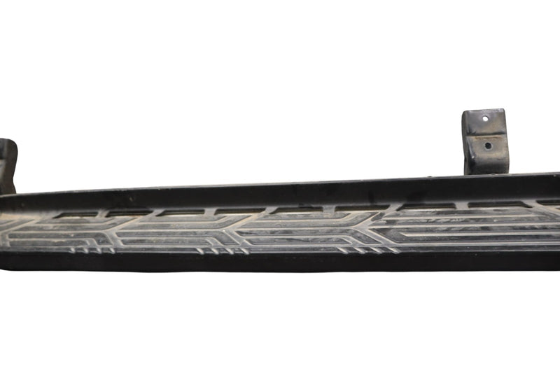 Load image into Gallery viewer, 11-17 Infiniti QX56 QX80 Right Passenger Side Skirt Rocker Panel Molding Oem
