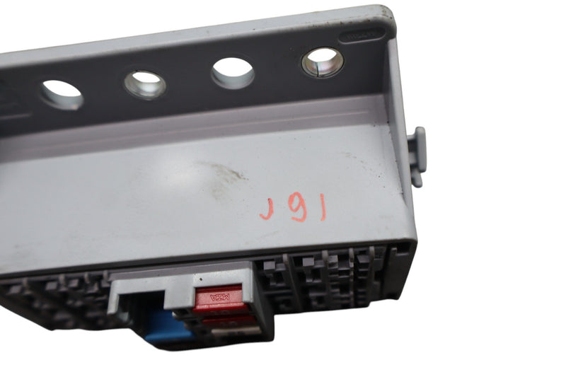 Load image into Gallery viewer, 14-21 Maserati Quattroporte Fuse Relay Junction Box Control Module Oem