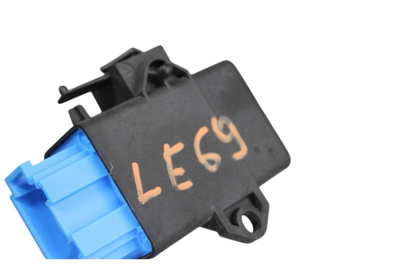 Load image into Gallery viewer, 09-17 Volkswagen VW CC Front Left Driver Heated Seat Control Module Unit OEM
