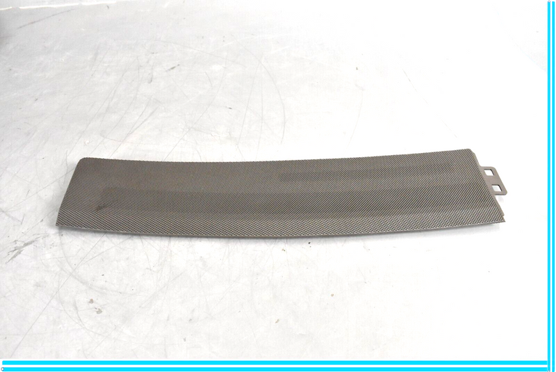 Load image into Gallery viewer, 12-18 Mercedes CLS550 CLS63 CLS400 Dashboard Right Side Grille Cover Trim Oem