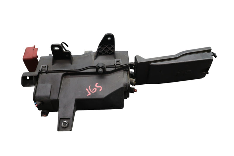 Load image into Gallery viewer, 17-20 Jaguar XE X260 Front Engine Bay Fuse Relay Box Junction Block Oem