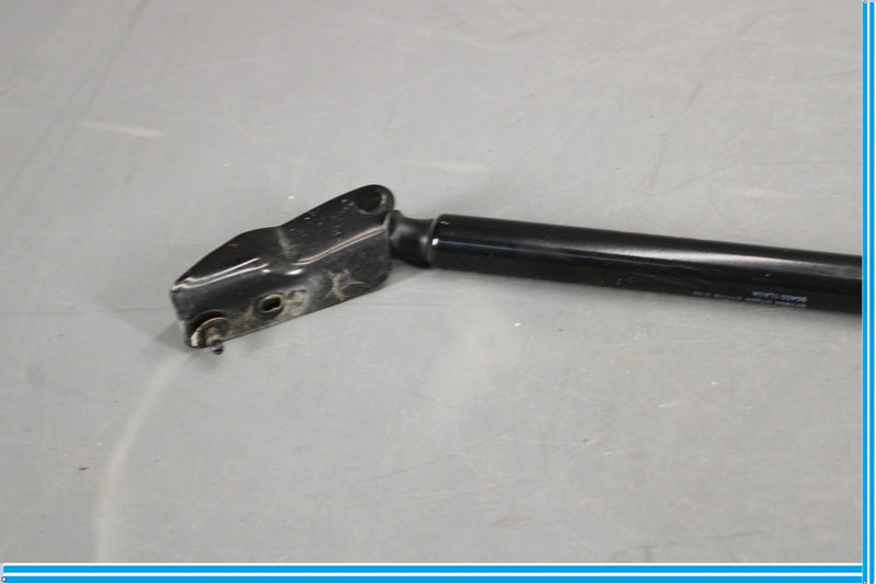 Load image into Gallery viewer, 11-17 Infiniti QX56 QX80 Right Passenger Side Lift Supports Tailgate Struts Oem