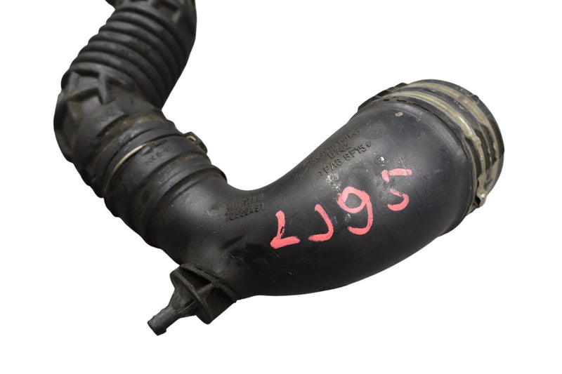 Load image into Gallery viewer, 14-22 Maserati Quattroporte M156 Engine Left Air Intake Duct Pipe Hose Oem