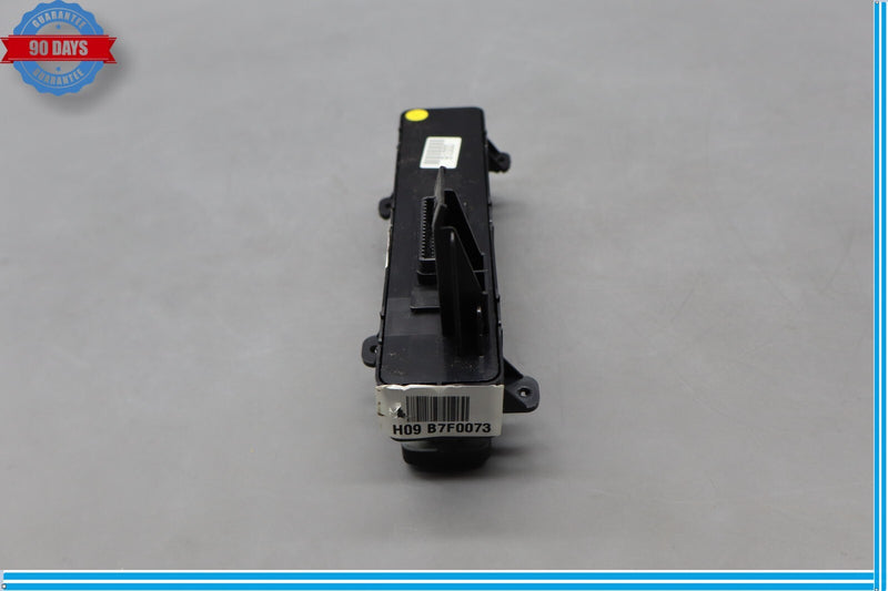 Load image into Gallery viewer, 15-20 Hyundai Genesis HVAC AC A/C Temperature Climate Control Panel Switch Oem