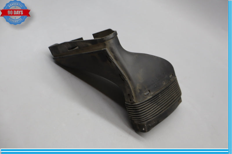 Load image into Gallery viewer, 10-17 Mercedes W207 E350 E550 Front Air Inlet Intake Duct Pipe Hose Oem