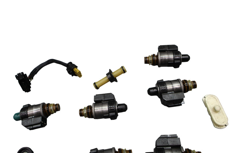 Load image into Gallery viewer, Mercedes CLS550 S550 E550 7G Transmission Solenoid Valve Set Oem