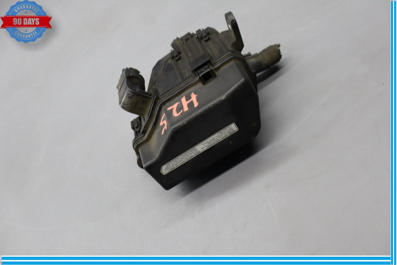 Load image into Gallery viewer, 07-17 Lexus LS460 LS460L Engine Motor Bay Fuse Relay Junction Box Housing Oem