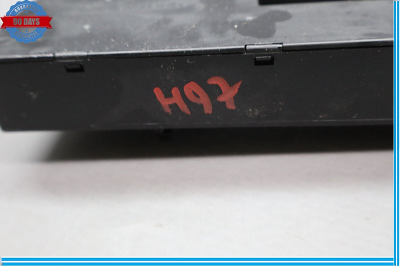 Load image into Gallery viewer, 98-02 Mercedes W208 CLK55 E320 A/C Air Heater Climate Vacuum Valve Block Oem