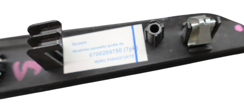 Load image into Gallery viewer, 14-21 Maserati Ghibli Quattroporte Front Right Interior Door Trim Molding Oem