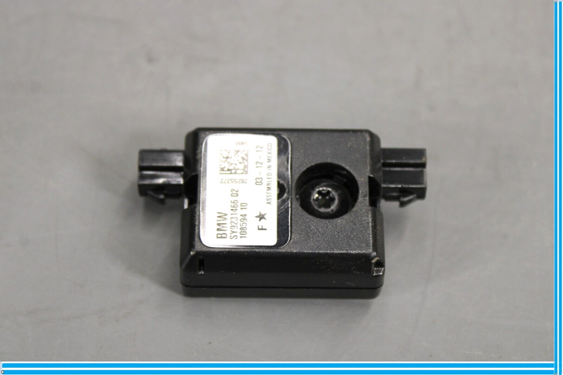 Load image into Gallery viewer, 12-18 BMW 320i 328i F30 Trap Circuit Antenna AMP Amplifier Control Module Oem