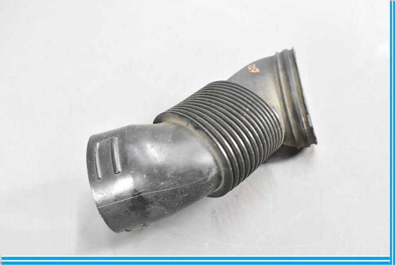 Load image into Gallery viewer, 03-06 Mercedes CL500 S500 S600 S550 Air Intake Hose Pipe Right Side Oem