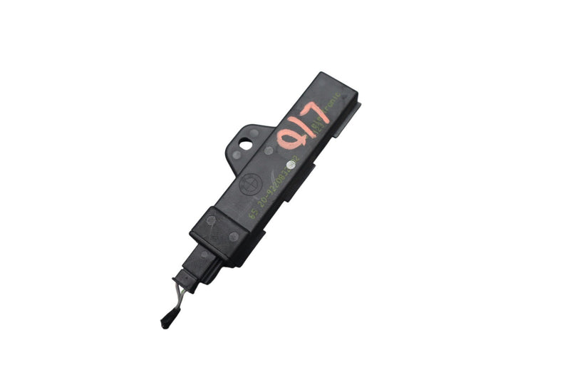 Load image into Gallery viewer, 09-19 BMW 328i 740i 750i Engine Keyless Access Entry Antenna Module Unit OEM