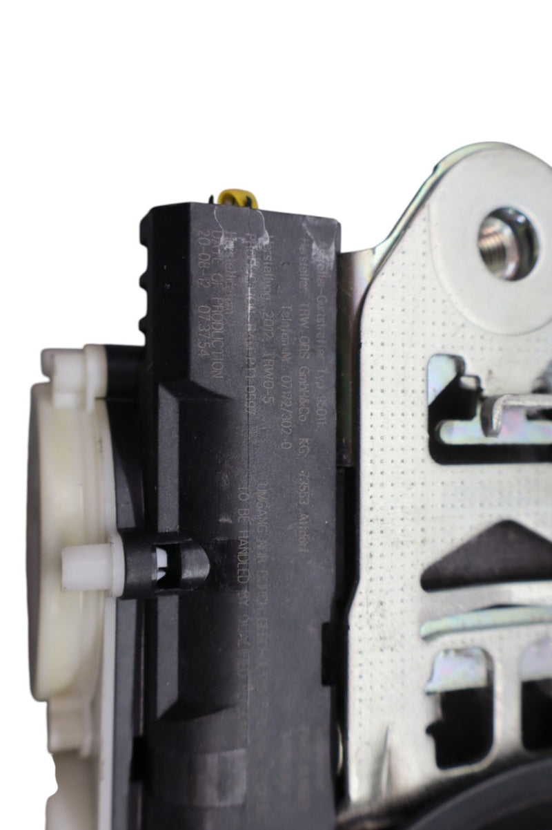 Load image into Gallery viewer, 12-18 Audi A6 Front Right Passenger Seat Belt Seatbelt Retractor 34094304 Oem