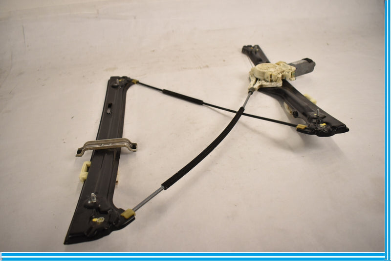 Load image into Gallery viewer, 2007-2013 BMW E70 X5 FRONT RIGHT PASSENGER DOOR WINDOW REGULATOR MOTOR
