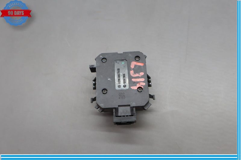Load image into Gallery viewer, 06-19 Mercedes X166 GL450 ML350 Front Left Driver Seat Lumbar Adjust Switch Oem