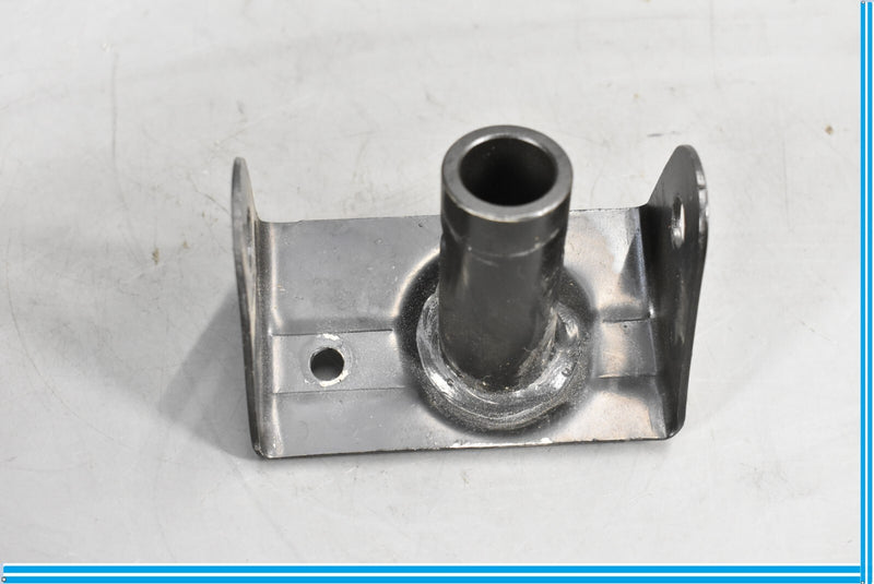 Load image into Gallery viewer, 03-09 Mercedes W209 CLK550 Front Bumper Tow Eye Reinforcement Mount Bracket Oem