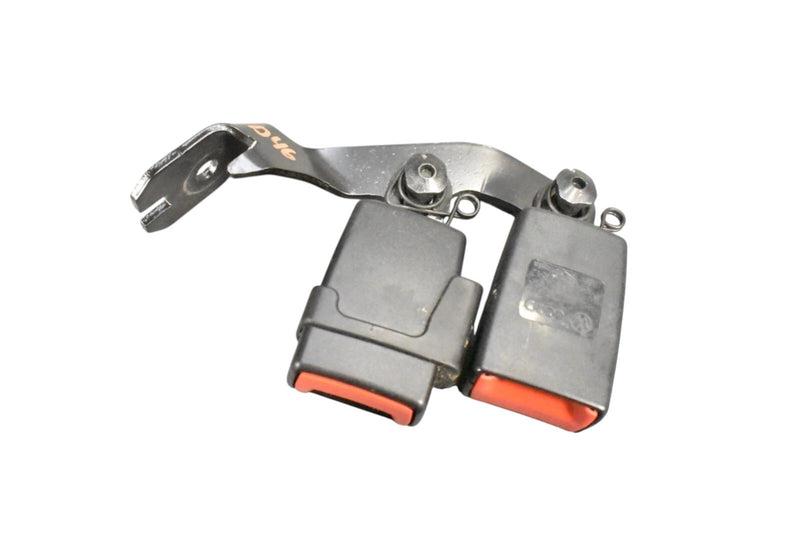 Load image into Gallery viewer, 11-18 Audi S8 A8 Quattro Rear Left Seat belt Double Buckle / Receiver Locks Oem