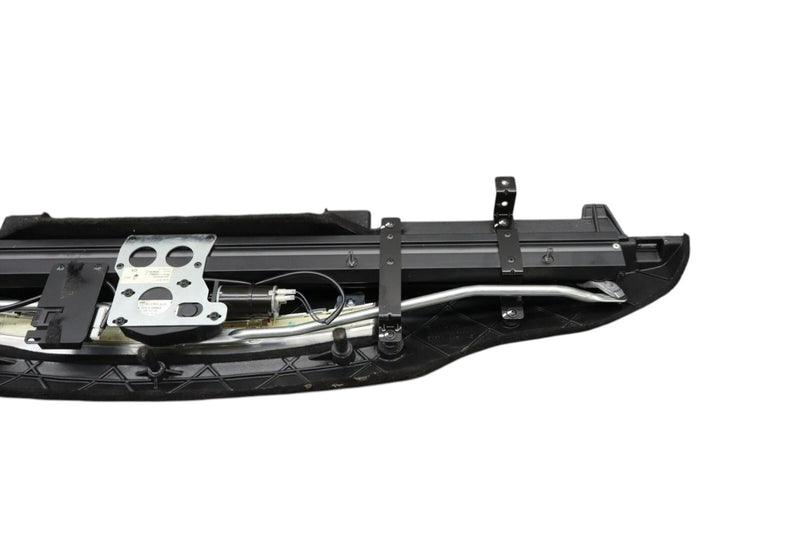 Load image into Gallery viewer, 14-19 Maserati Quattroporte Rear Sunshade W/3rd Brake Light 670013815 Oem