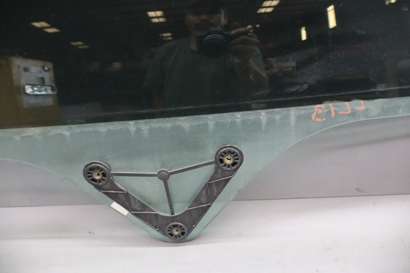 Load image into Gallery viewer, 10-17 Mercedes W207 E350 E550 Rear Left Driver Side Door Window Auto Glass Oem