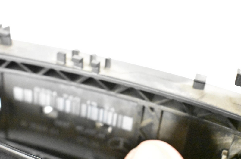 Load image into Gallery viewer, 08-14 Mercedes W204 C250 C300 C350 Front Left Exterior Door Handle Black Oem