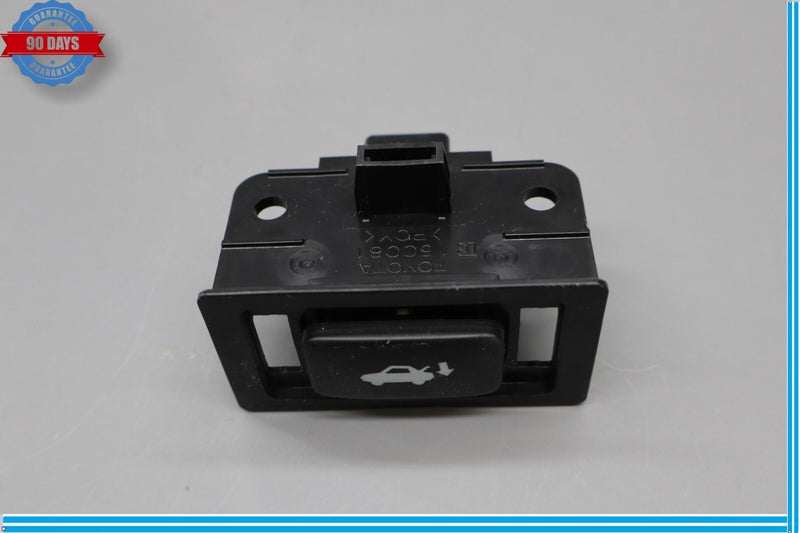 Load image into Gallery viewer, 07-17 Lexus LS460 Power Trunk Close Lid Control Switch Button 15C081 Oem