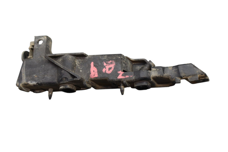 Load image into Gallery viewer, 12-18 Audi A6 A6 Quattro Front Left Side Bumper Retainer Guide Bracket Oem