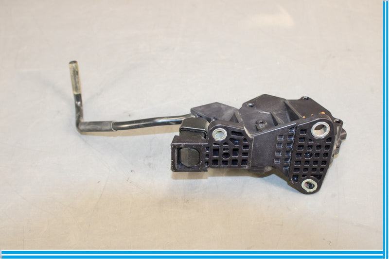 Load image into Gallery viewer, 07-12 Lexus LS460 Acceleration Throttle Gas Pedal Accelerator Sensor Oem