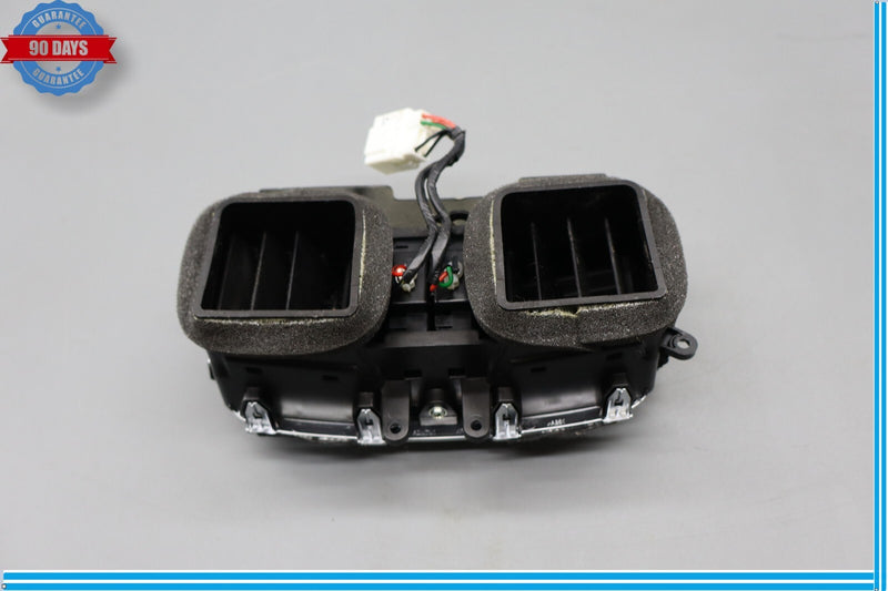 Load image into Gallery viewer, 15-20 Hyundai Genesis G80 Rear Center Console Air Vent W/trim 84640B1000 Oem