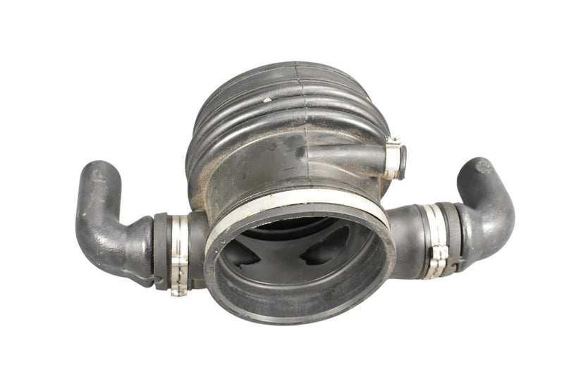 Load image into Gallery viewer, 04-19 Maserati Quattroporte M139 Engine Air Intake Duct Pipe Hose 215889 OEM