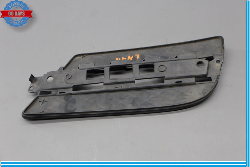 Load image into Gallery viewer, 07-12 Mercedes GL450 GL320 Left Side Fog Light Lamp Bumper Grille Grill Oem