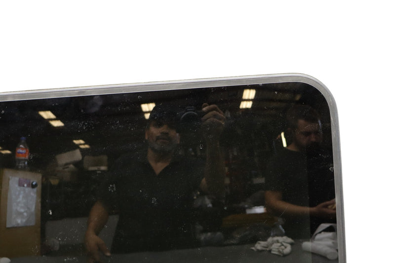 Load image into Gallery viewer, 14-17 Maserati Ghibli M157 Sun Roof Sunroof Top Glass Window Panel 43R001604 Oem