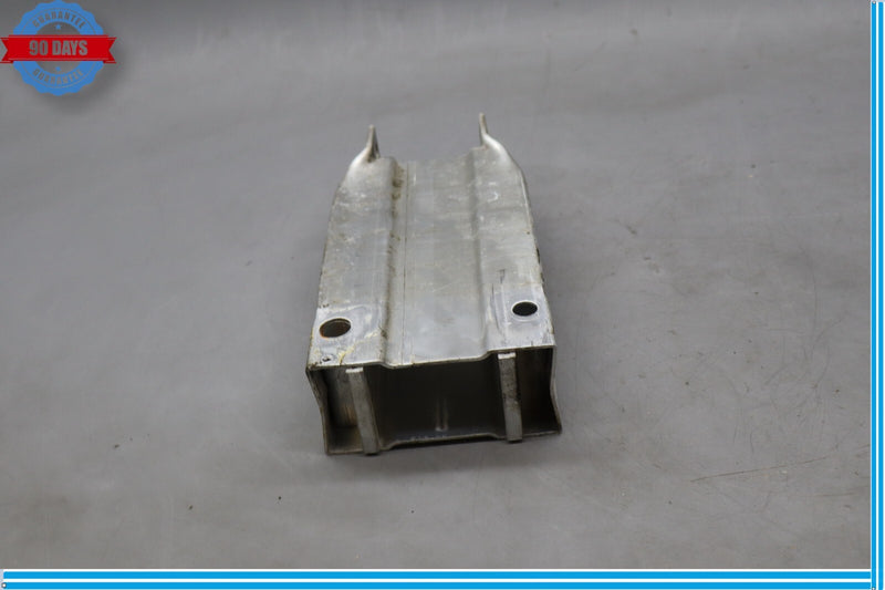 Load image into Gallery viewer, 08-14 Mercedes C250 W204 Front Left Bumper Reinforcement Impact Bracket Bar Oem