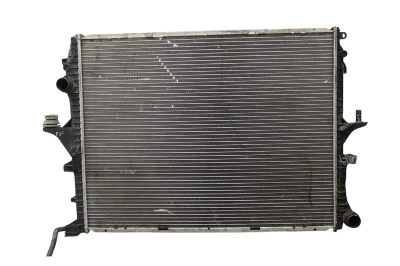 Load image into Gallery viewer, 07-09 Audi Q7 Quattro 4L Engine Cooling Coolant Radiator Cooler Condenser Oem