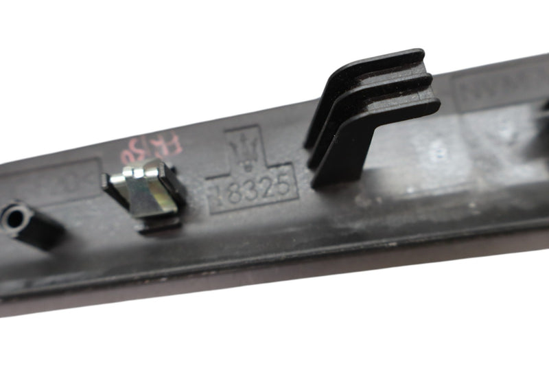 Load image into Gallery viewer, 14-21 Maserati Ghibli Quattroporte Front Right Interior Door Trim Molding Oem