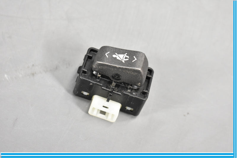 Load image into Gallery viewer, 07-12 Lexus LS460 Front Right Side Seatbelt Seat Belt Height Adjust Switch Oem