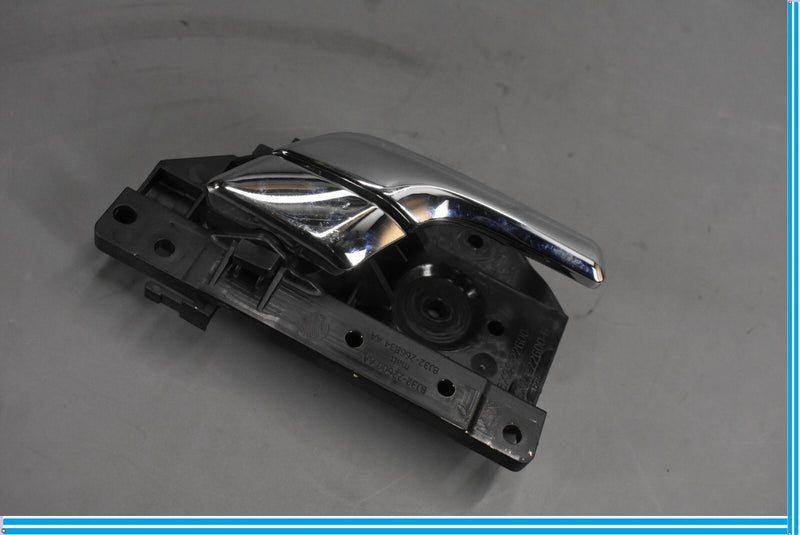 Load image into Gallery viewer, 09-15 Jaguar XF XFR Front Right Passenger Side Exterior Door Lock Handle Oem