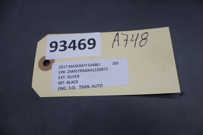 Load image into Gallery viewer, 14-21 Maserati Ghibli Quattroporte Front Right Dash Air Vent Grill Cover Oem